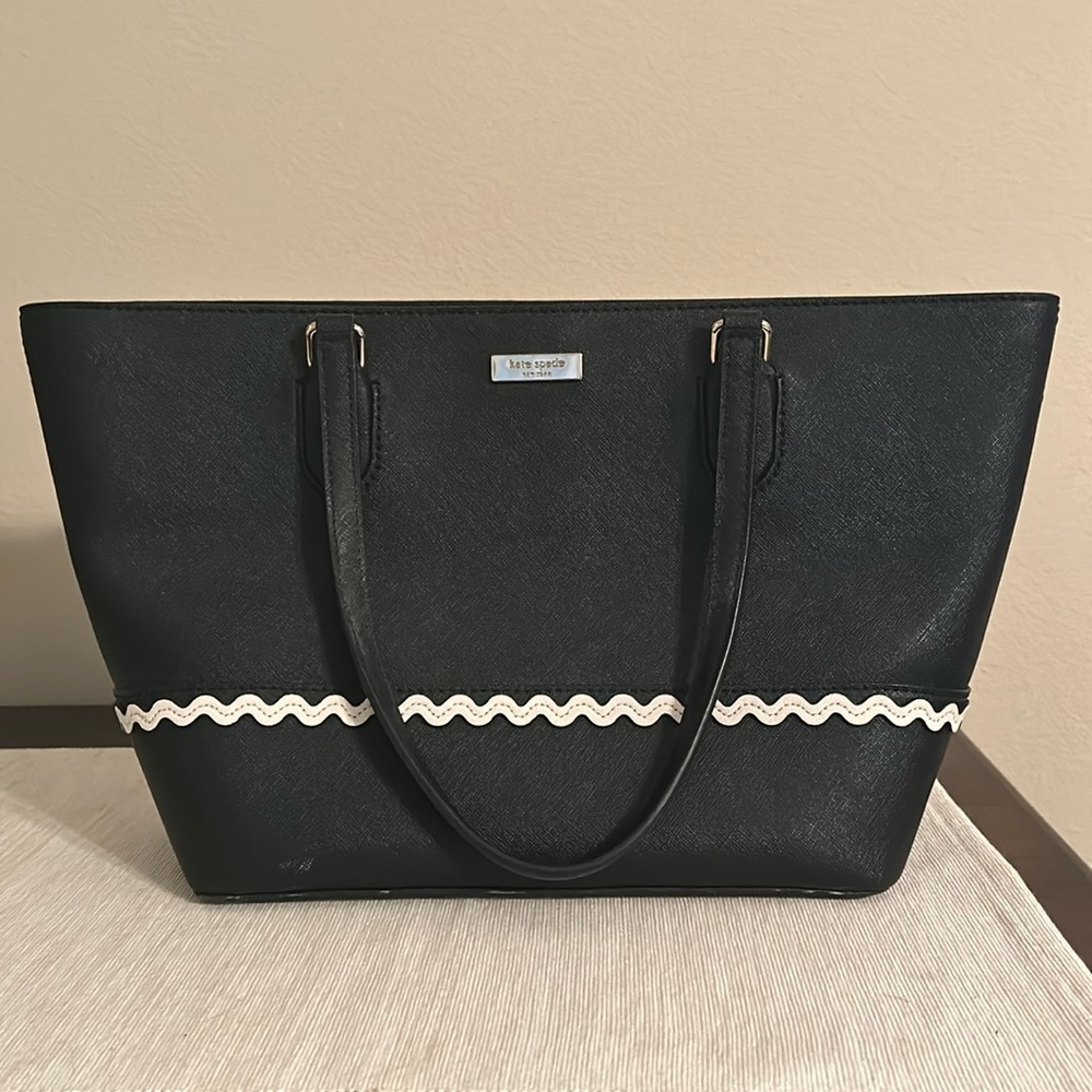 Kate Spade Small Dally - Black